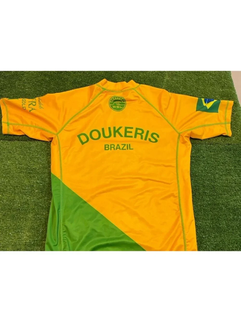 World Surf League jersey mens large yellow green brazil rash guard authentic